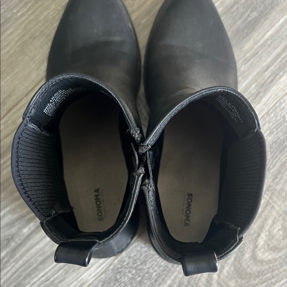 Women’s Sonoma 8.5 black boots - Picture 4 of 5